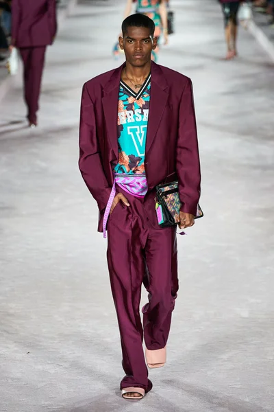 Look 21